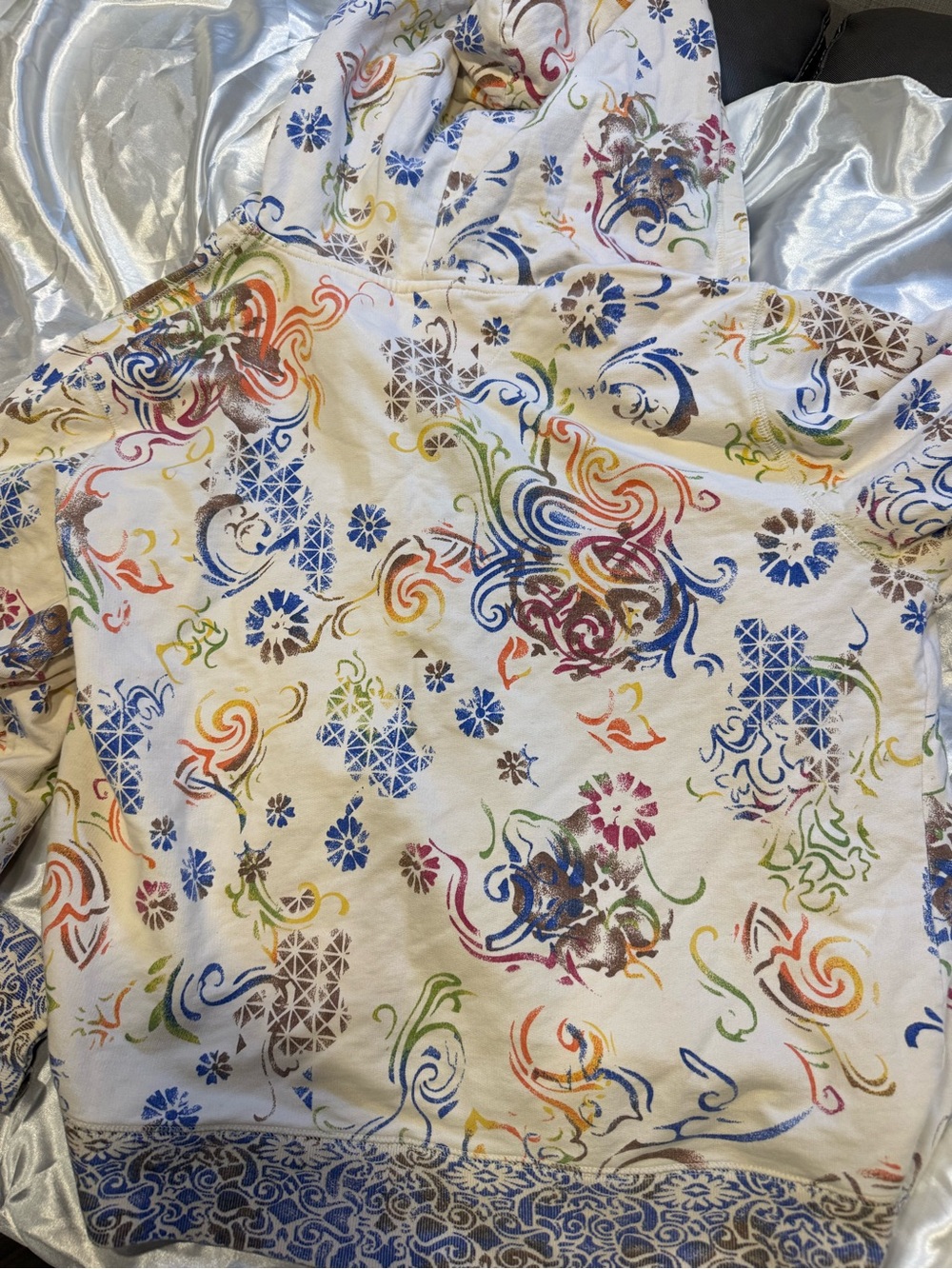 Women's Multi-Color Patterned Hooded Jacket - Picture 5 of 5